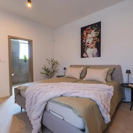 Valle Lux Vila Bale